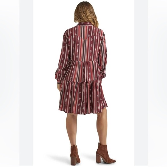 Wrangler Retro Port Royale Western Snap Tiered Dress Size Small NWT - Picture 3 of 9